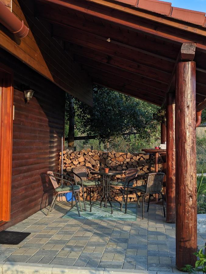 Cabana Nyiko Cu Ciubar Lupeni  Buitenkant foto