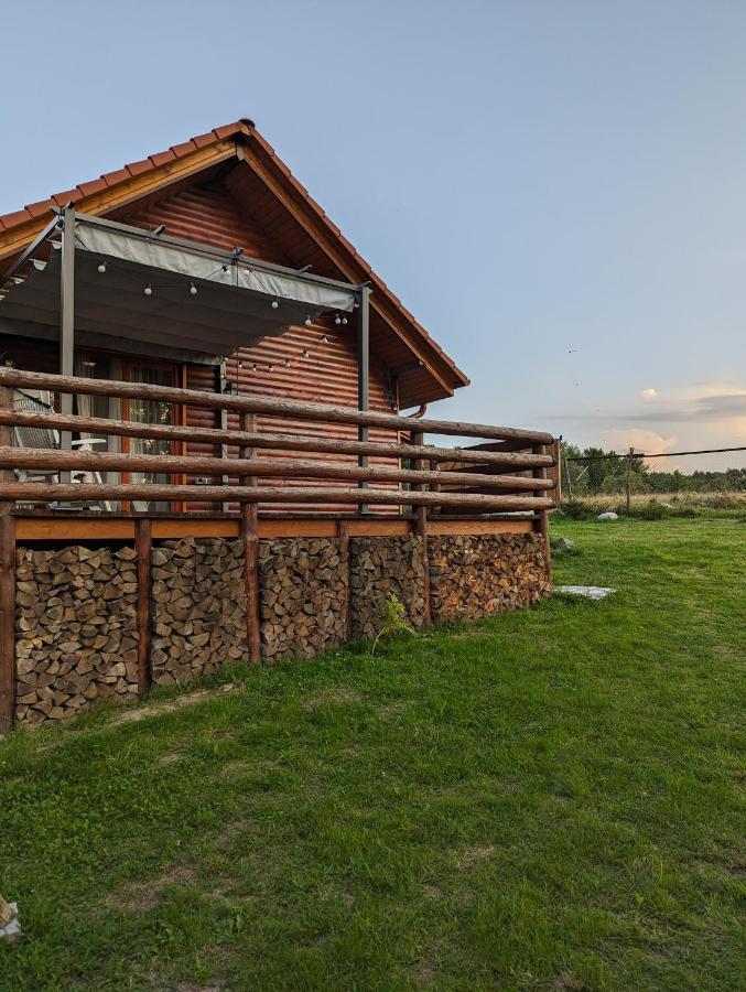 Cabana Nyiko Cu Ciubar Lupeni  Buitenkant foto